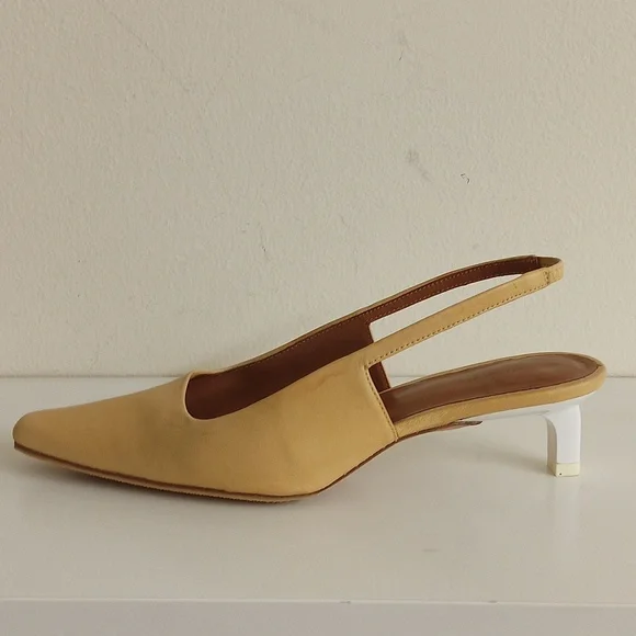 Rejina Pyo Lois Sling bag Size 6 Color Peach - Picture 2 of 7